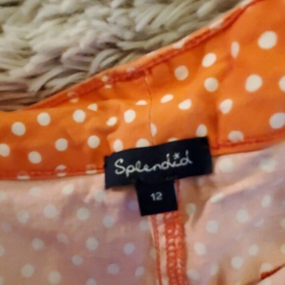 Cute orange and white polka dotted Splendid shorts - Picture 2 of 8